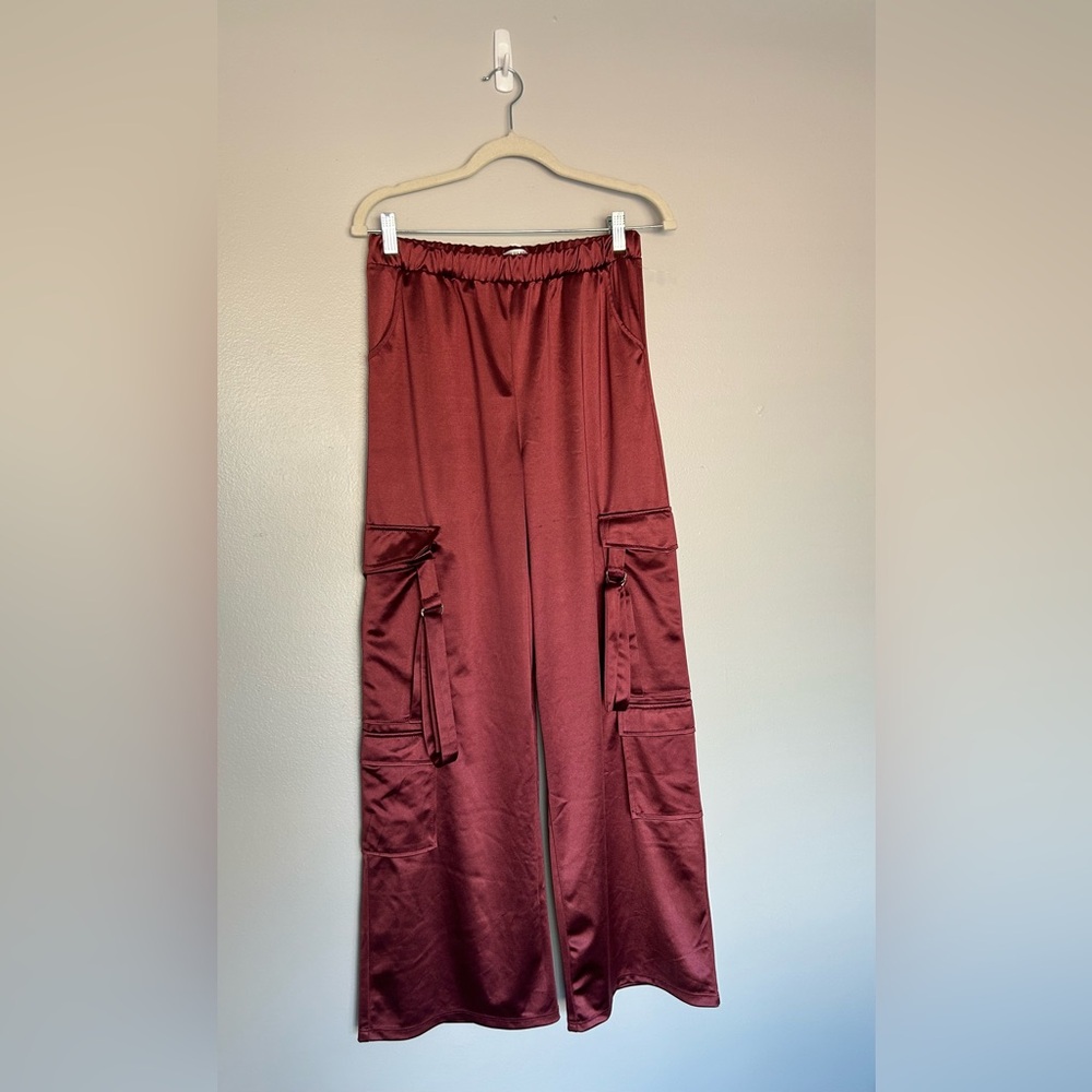 PERSAYA Mix Purple Shiny Cargo Pants Size M NWOT